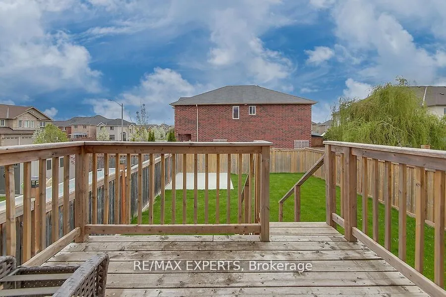 Photo 26 of 2104 Galloway Street, Innisfil, Alcona — HOMEH