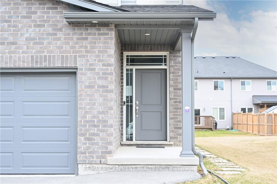 Photo 4 of 1224 Uppers Lane, Thorold, Rolling Meadows — HOMEH