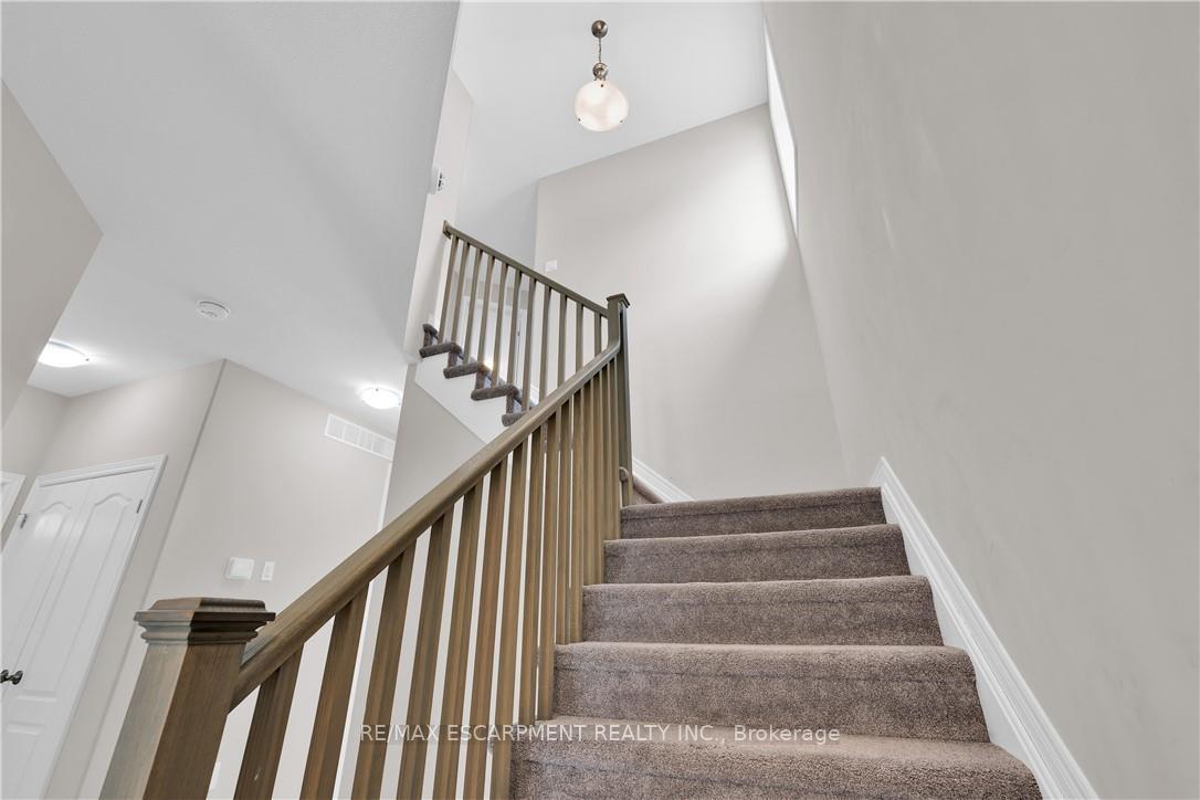 Photo 20 of 1224 Uppers Lane, Thorold, Rolling Meadows — HOMEH