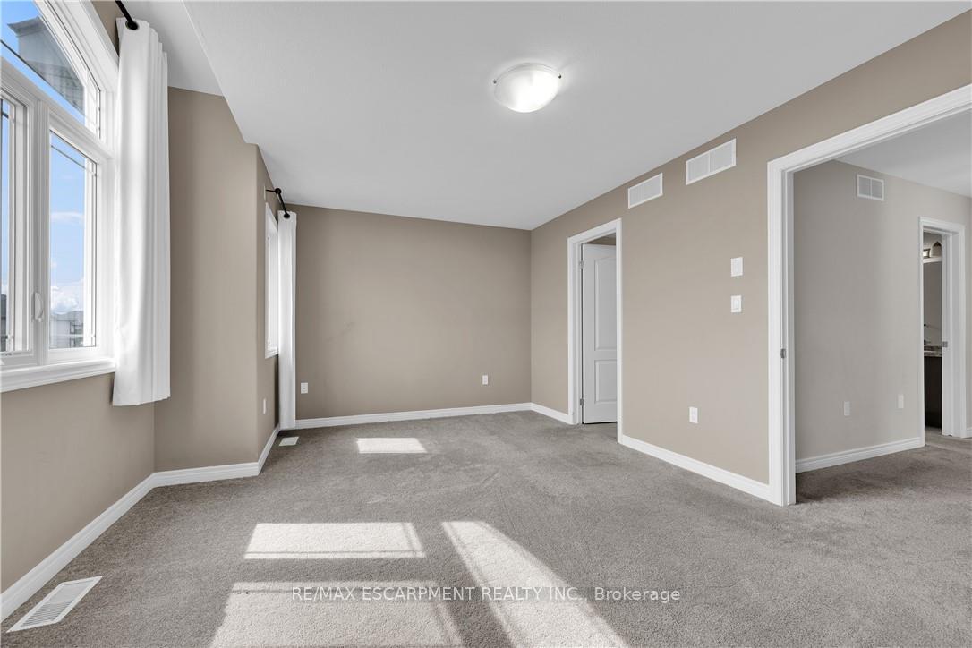 Photo 24 of 1224 Uppers Lane, Thorold, Rolling Meadows — HOMEH