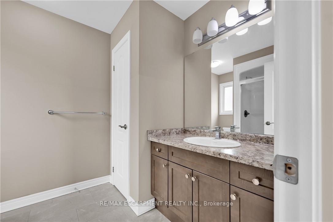 Photo 26 of 1224 Uppers Lane, Thorold, Rolling Meadows — HOMEH