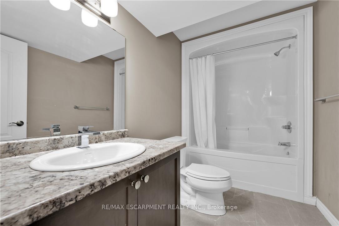 Photo 37 of 1224 Uppers Lane, Thorold, Rolling Meadows — HOMEH