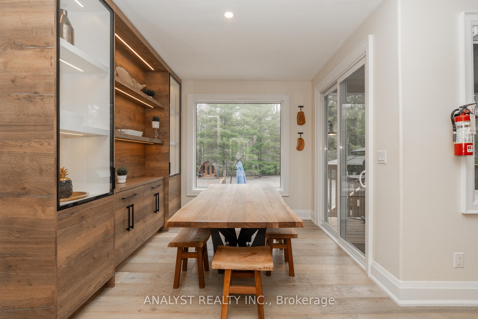 Photo 15 of 30 Lindale Avenue, Tiny, Rural Tiny — HOMEH