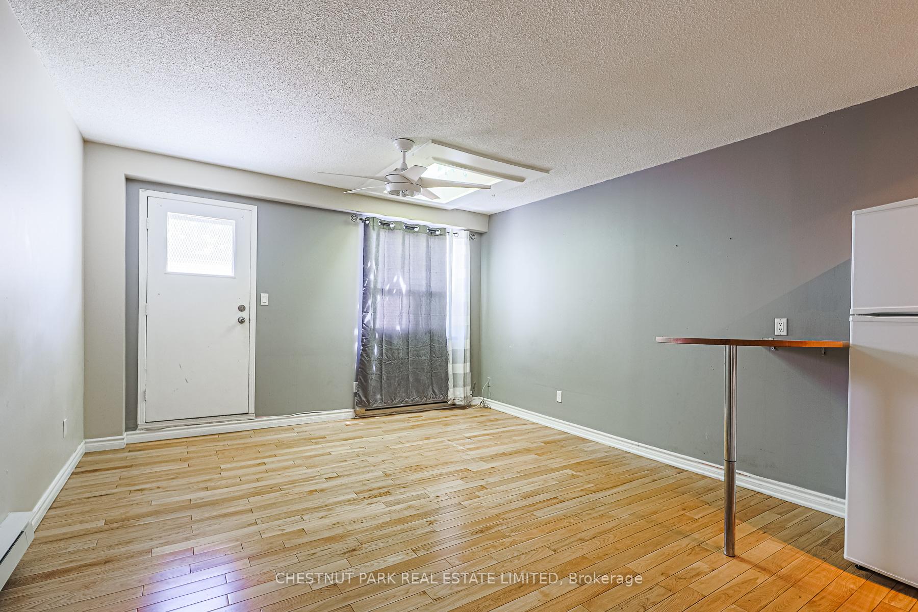 Photo 8 of Unit #2, 648 Queen Street W, Toronto, Trinity-Bellwoods — HOMEH