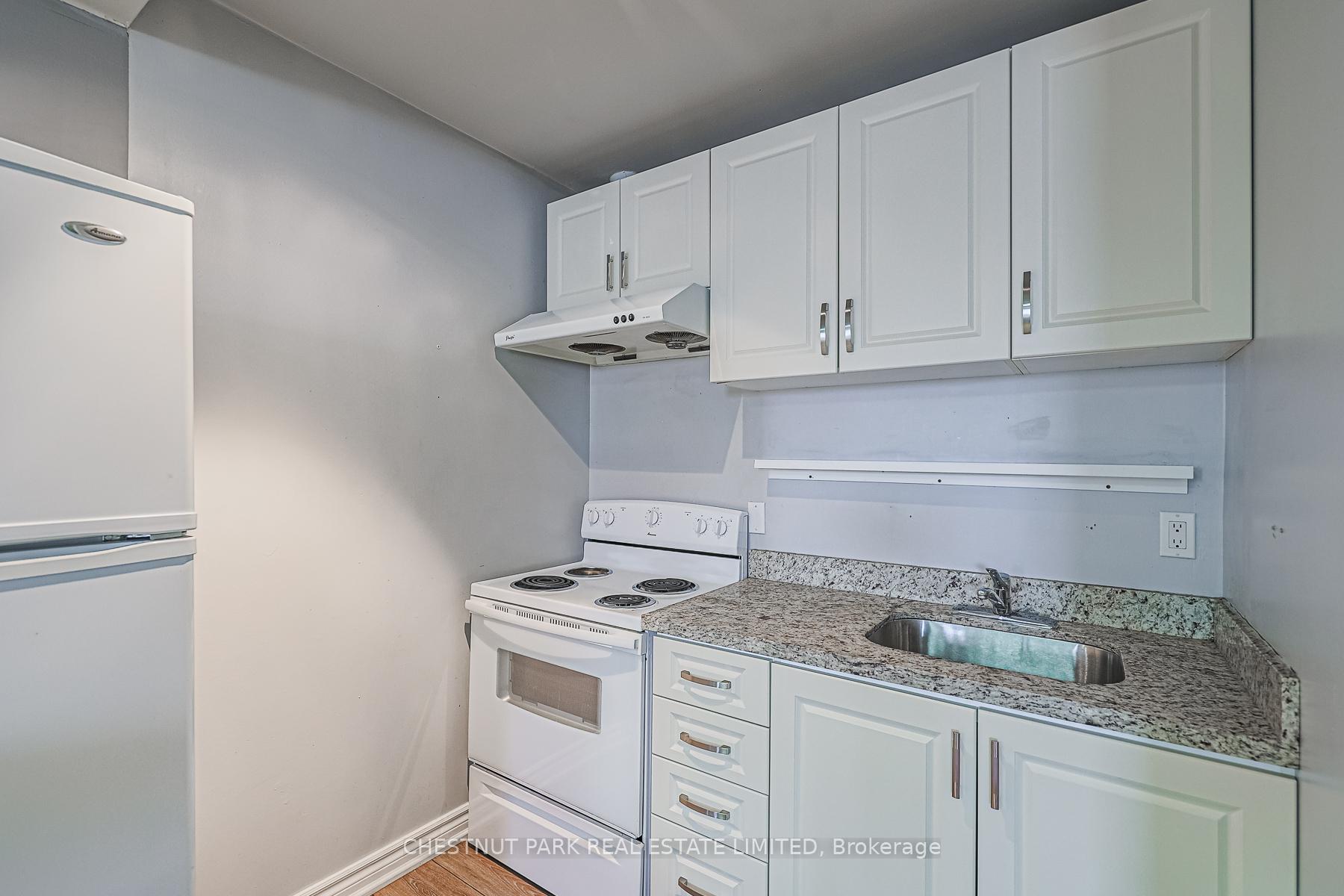 Photo 14 of Unit #2, 648 Queen Street W, Toronto, Trinity-Bellwoods — HOMEH