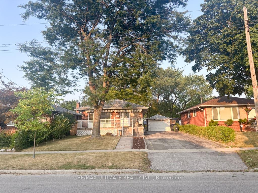 Photo 3 of 21 Doerr Road, Scarborough, Bendale — HOMEH