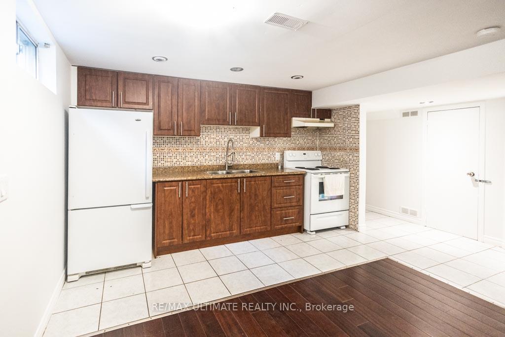 Photo 31 of 21 Doerr Road, Scarborough, Bendale — HOMEH