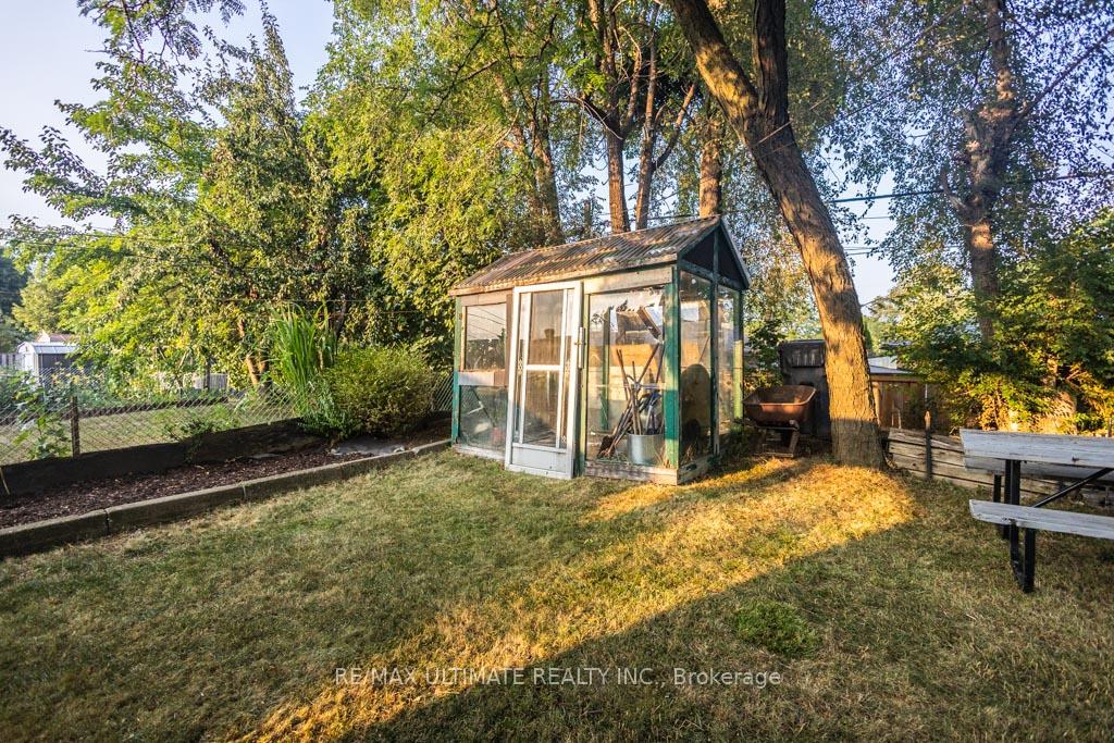 Photo 46 of 21 Doerr Road, Scarborough, Bendale — HOMEH