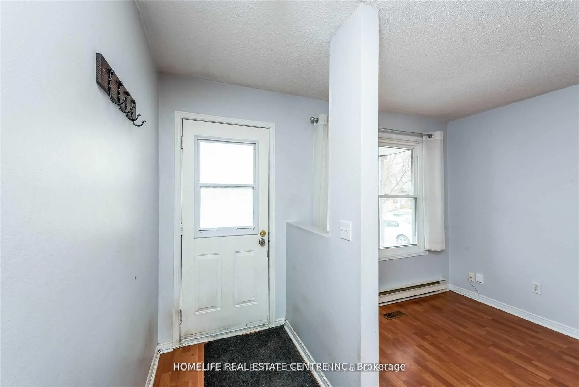 Photo 4 of 79 Hart Boulevard, Clarington, Newcastle — HOMEH
