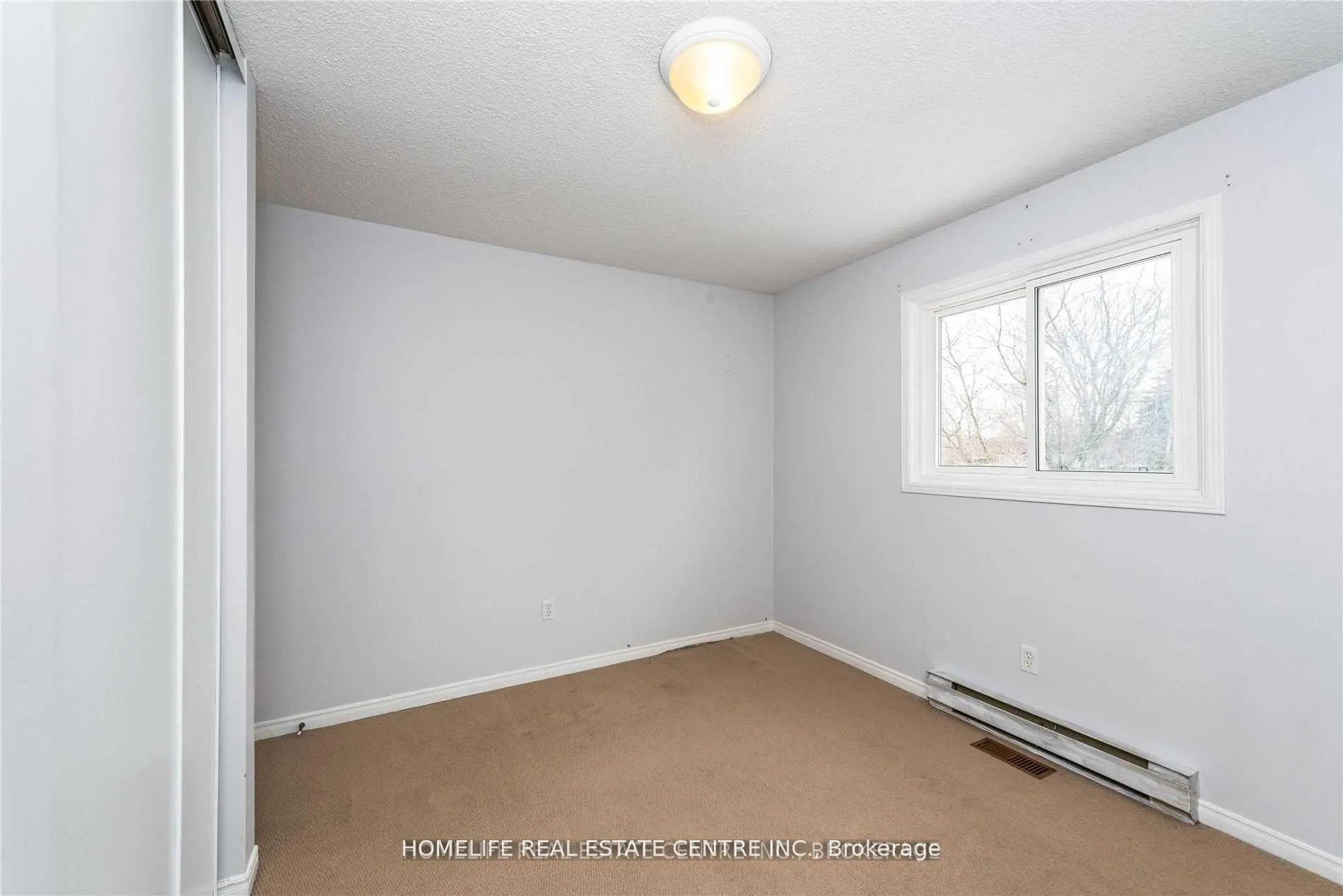 Photo 15 of 79 Hart Boulevard, Clarington, Newcastle — HOMEH