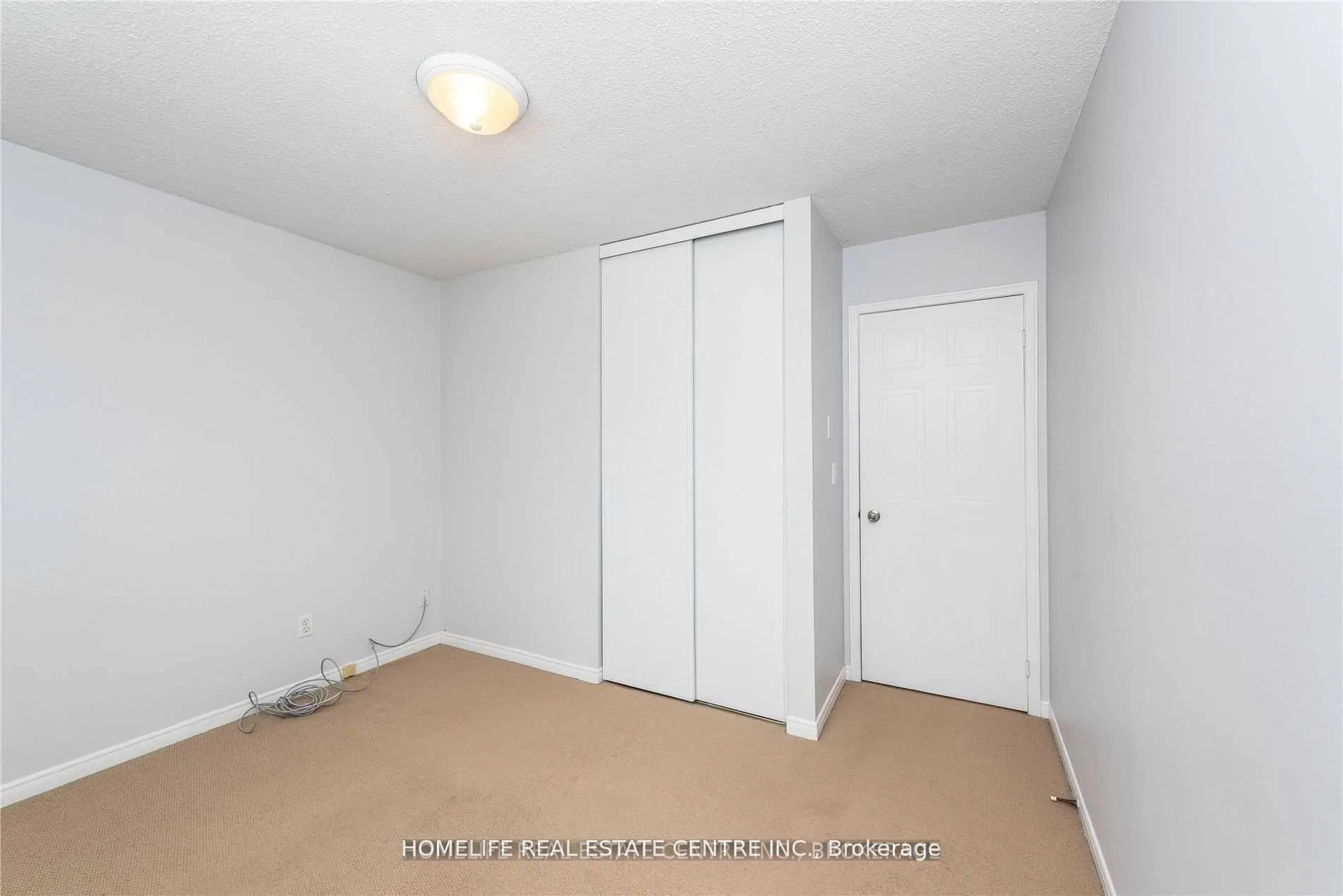 Photo 17 of 79 Hart Boulevard, Clarington, Newcastle — HOMEH