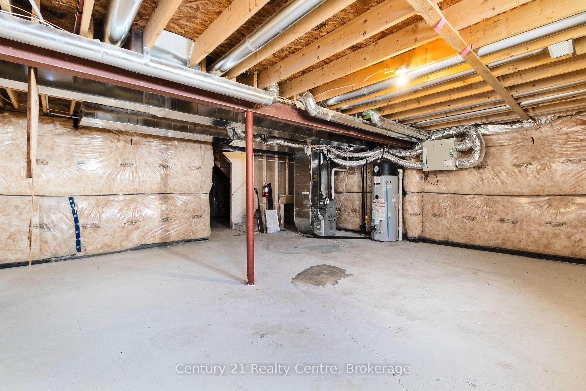 Photo 32 of 57 Esther Crescent, Thorold, Hurricane/Merrittville — HOMEH