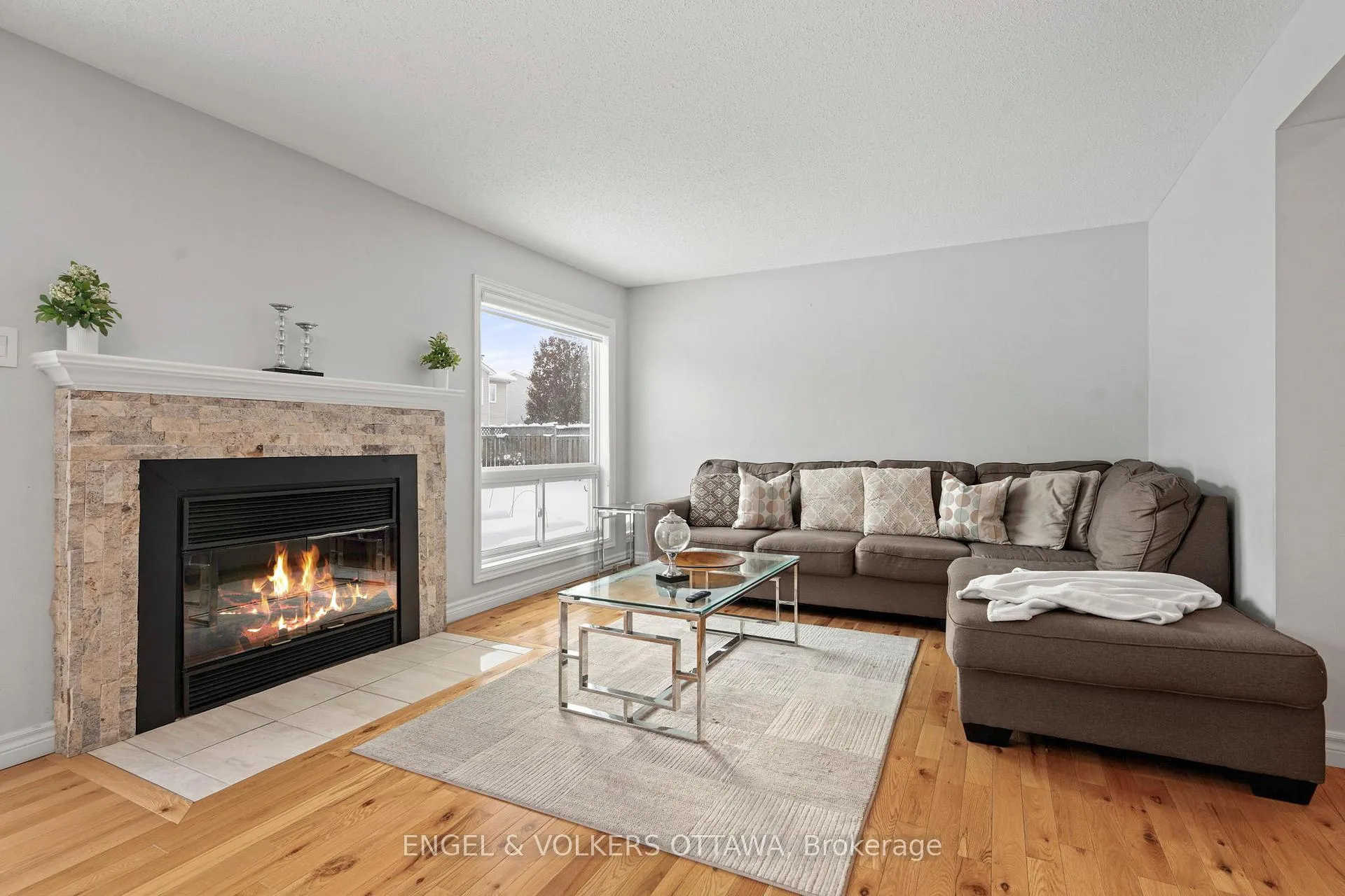 Photo 48 of 2060 Gardenway Drive, Ottawa, Fallingbrook/Gardenway South — HOMEH