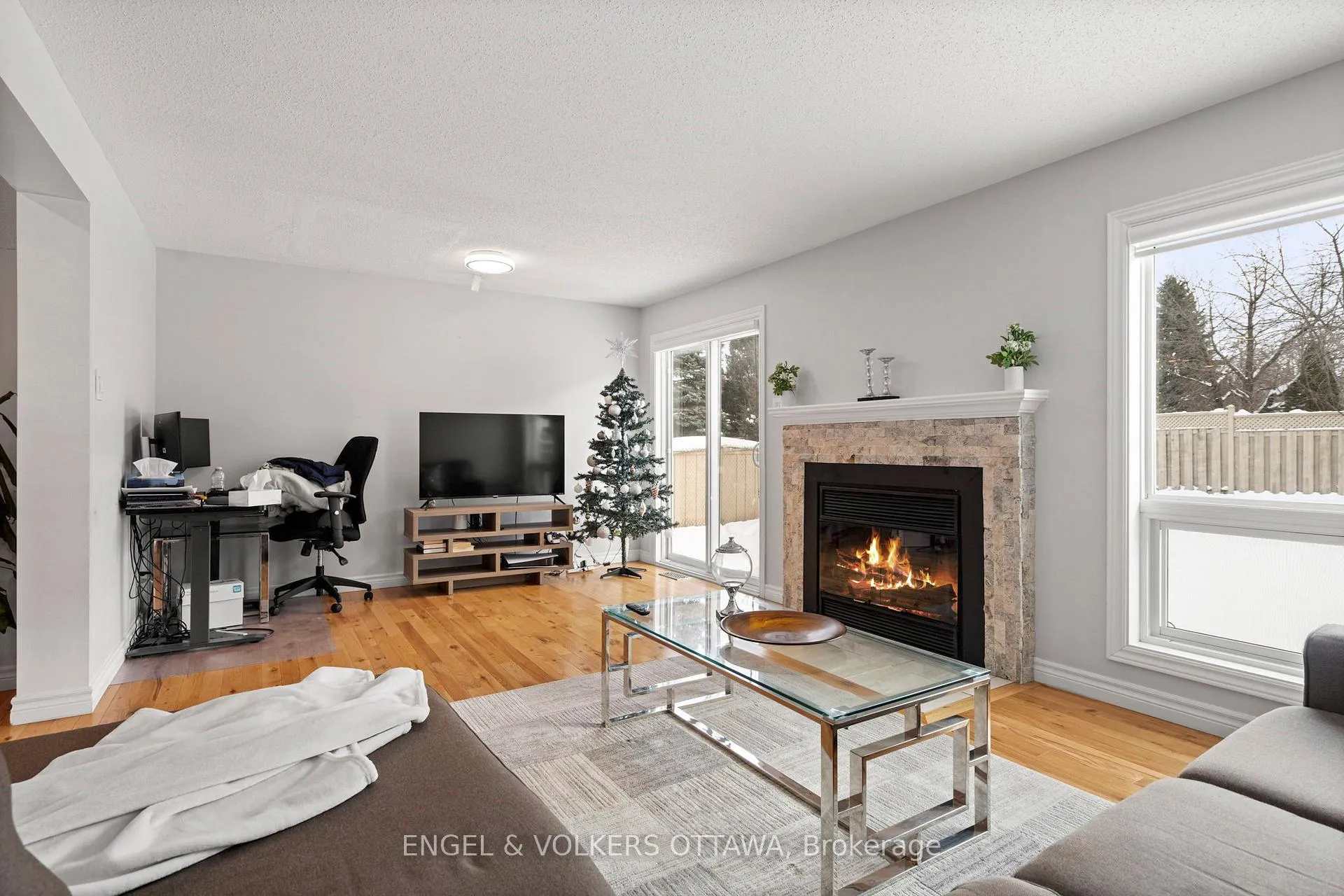 Photo 56 of 2060 Gardenway Drive, Ottawa, Fallingbrook/Gardenway South — HOMEH
