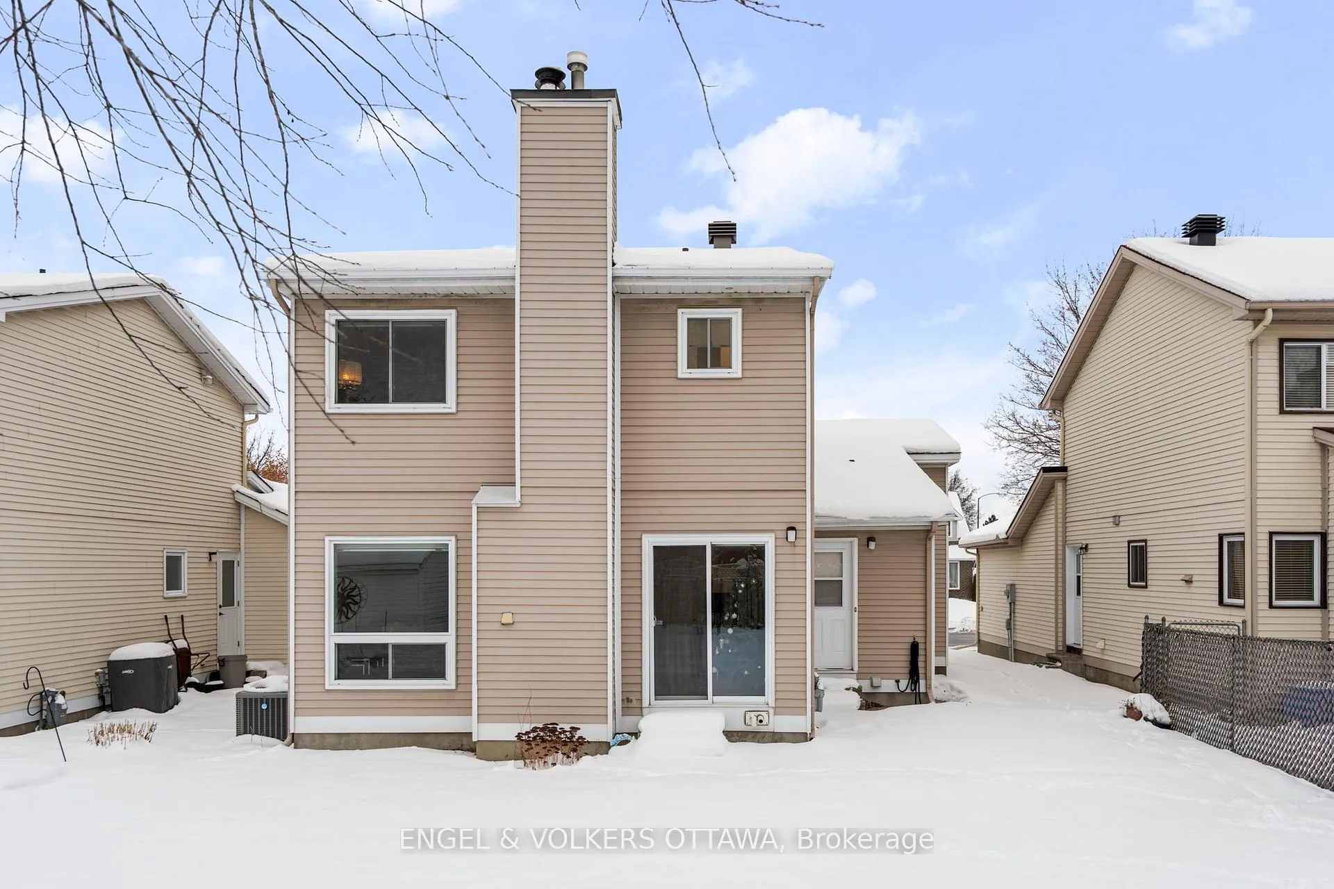Photo 100 of 2060 Gardenway Drive, Ottawa, Fallingbrook/Gardenway South — HOMEH