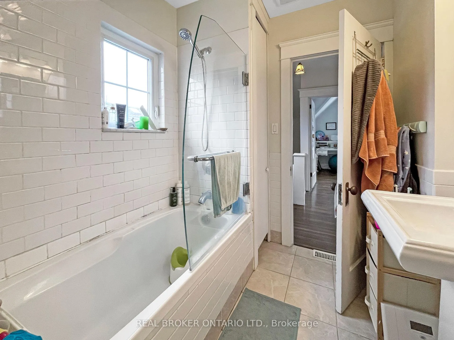 Photo 24 of 80 Courcelette Road, Toronto, The Beaches — HOMEH
