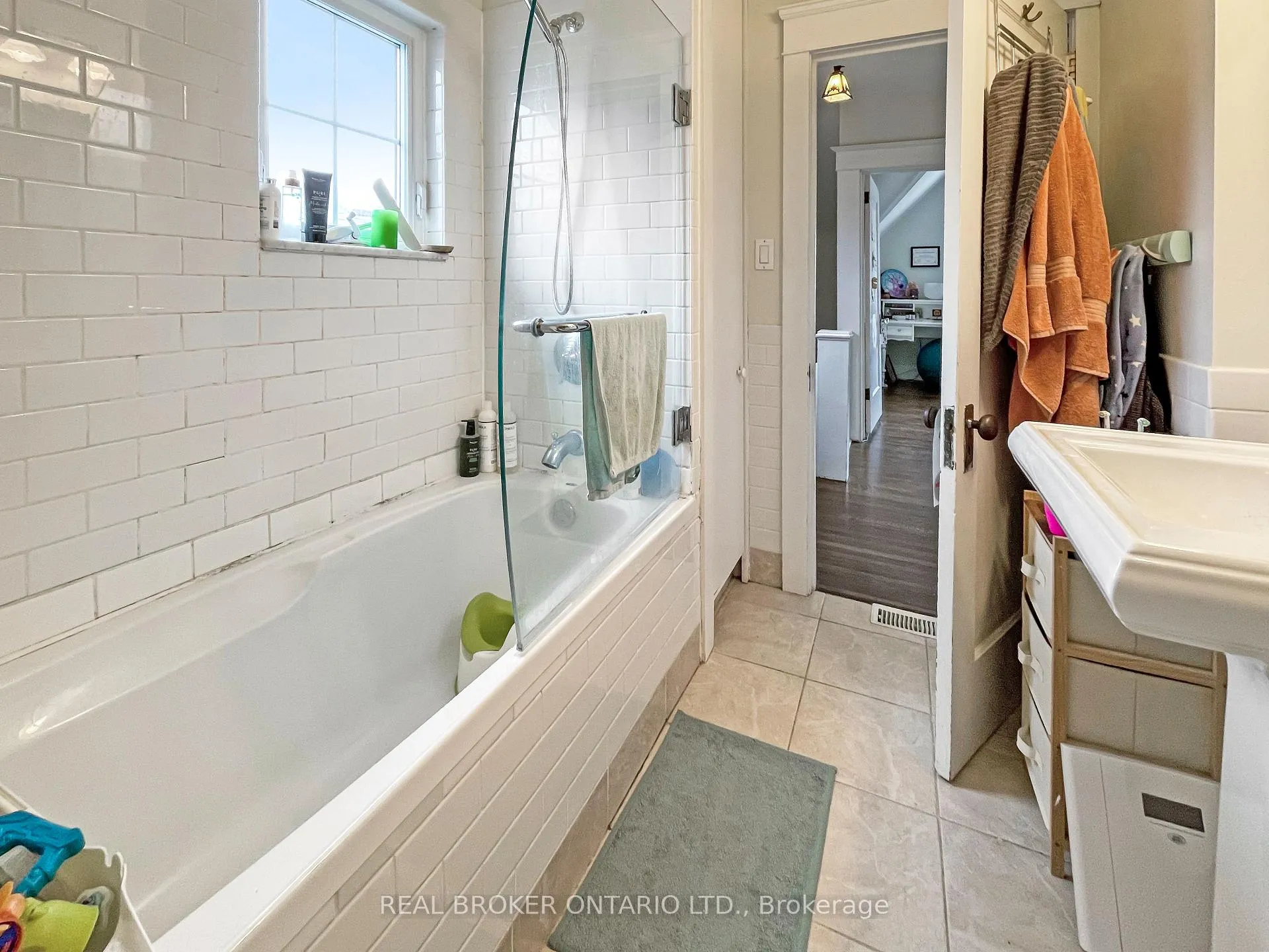 Photo 25 of 80 Courcelette Road, Toronto, The Beaches — HOMEH