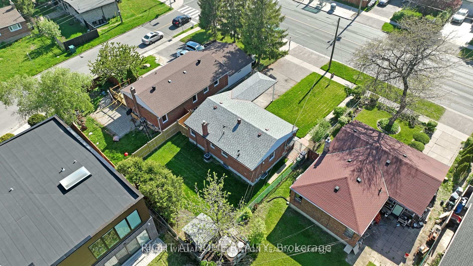 Photo 14 of Unit Basement, 1465 Danforth Road, Scarborough, Bendale — HOMEH