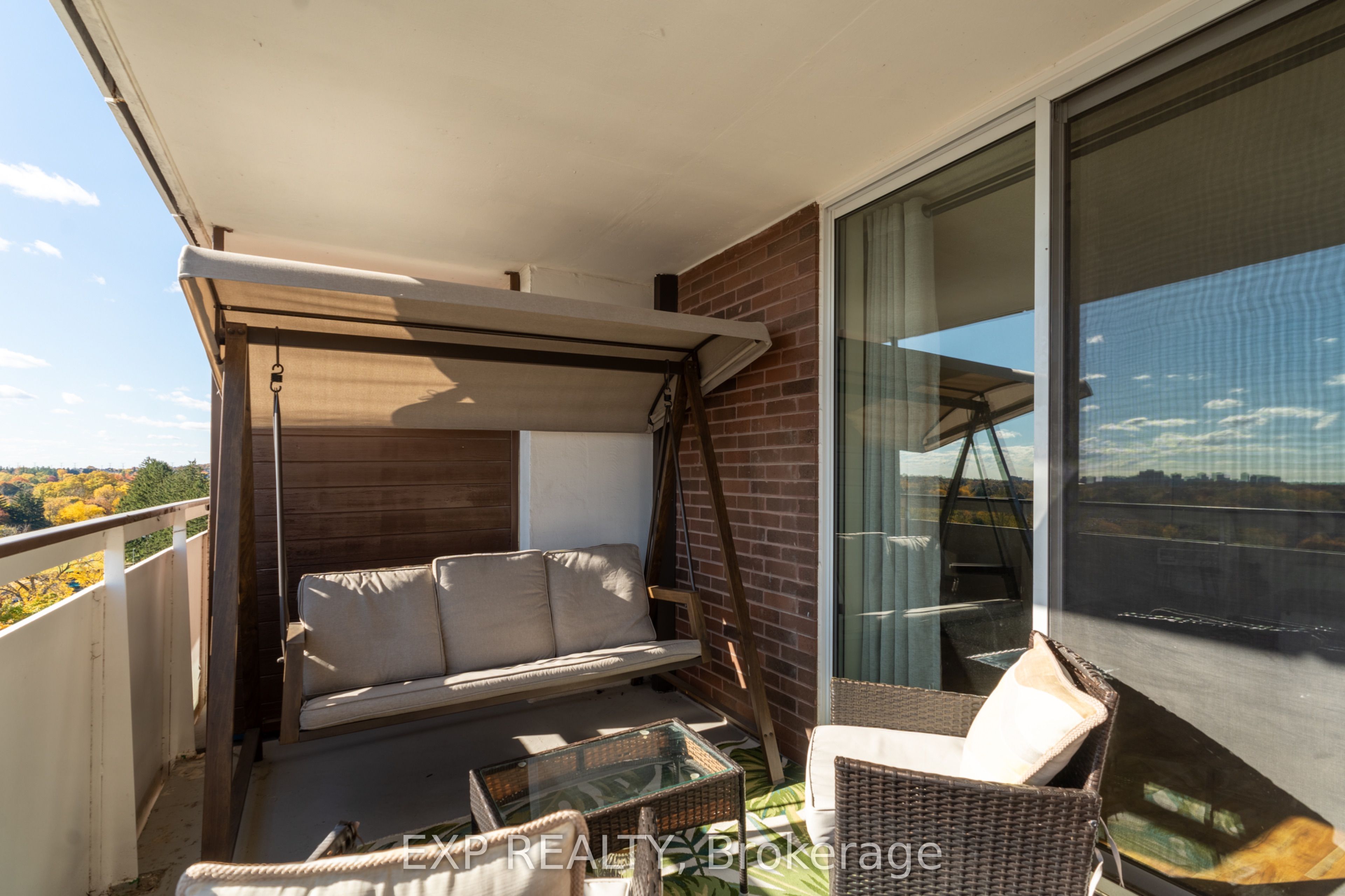 Photo 78 of Unit 1103, 1 Royal Orchard Boulevard, Markham, Royal Orchard — HOMEH