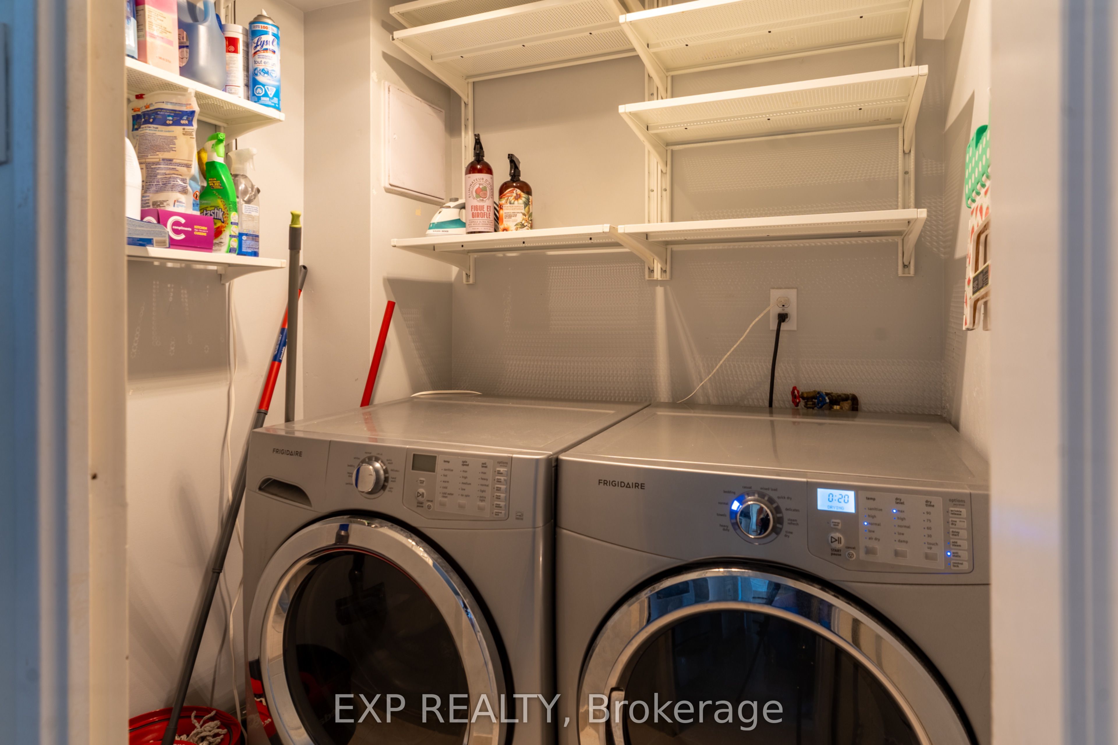 Photo 74 of Unit 1103, 1 Royal Orchard Boulevard, Markham, Royal Orchard — HOMEH