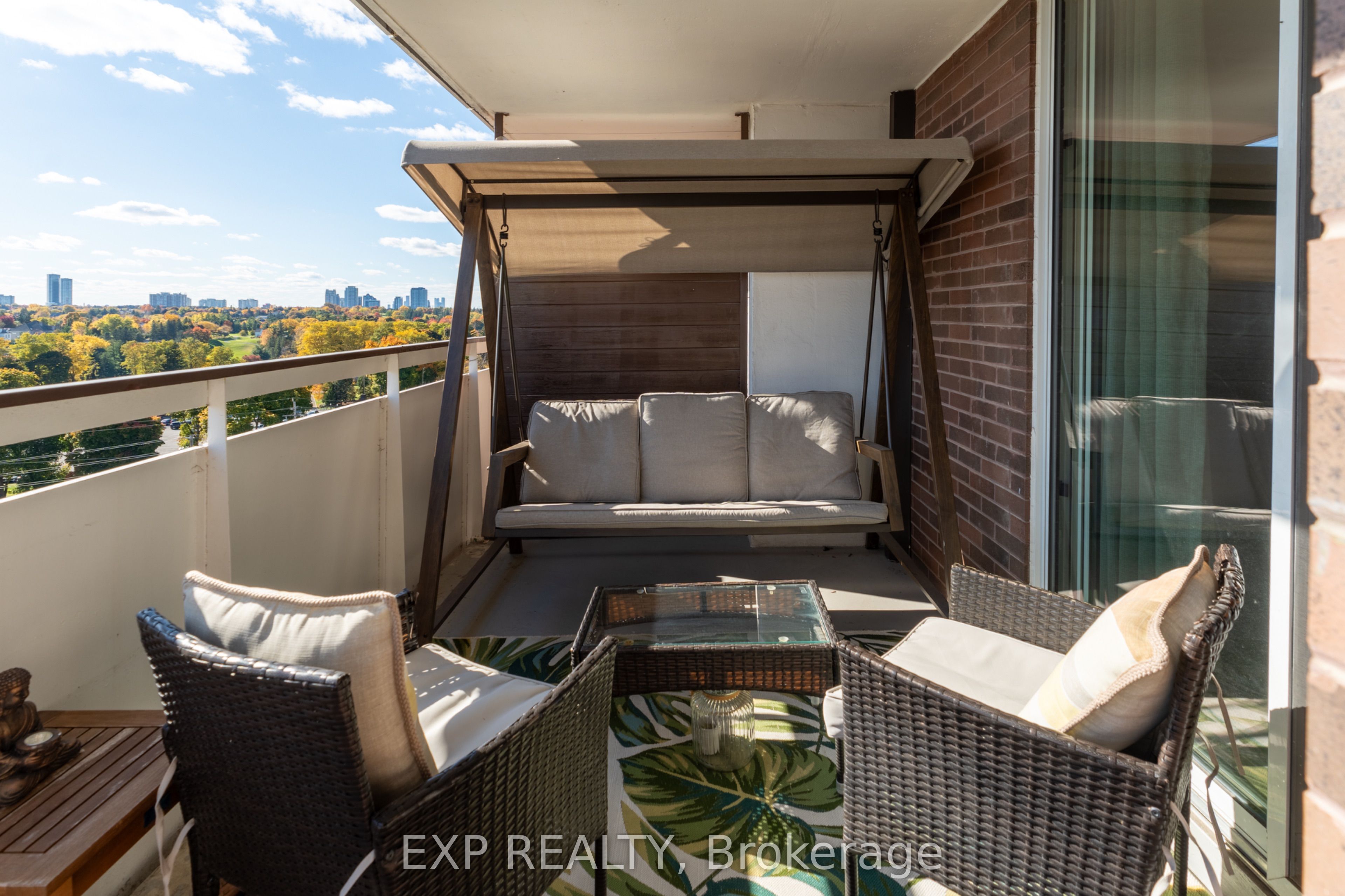 Photo 76 of Unit 1103, 1 Royal Orchard Boulevard, Markham, Royal Orchard — HOMEH