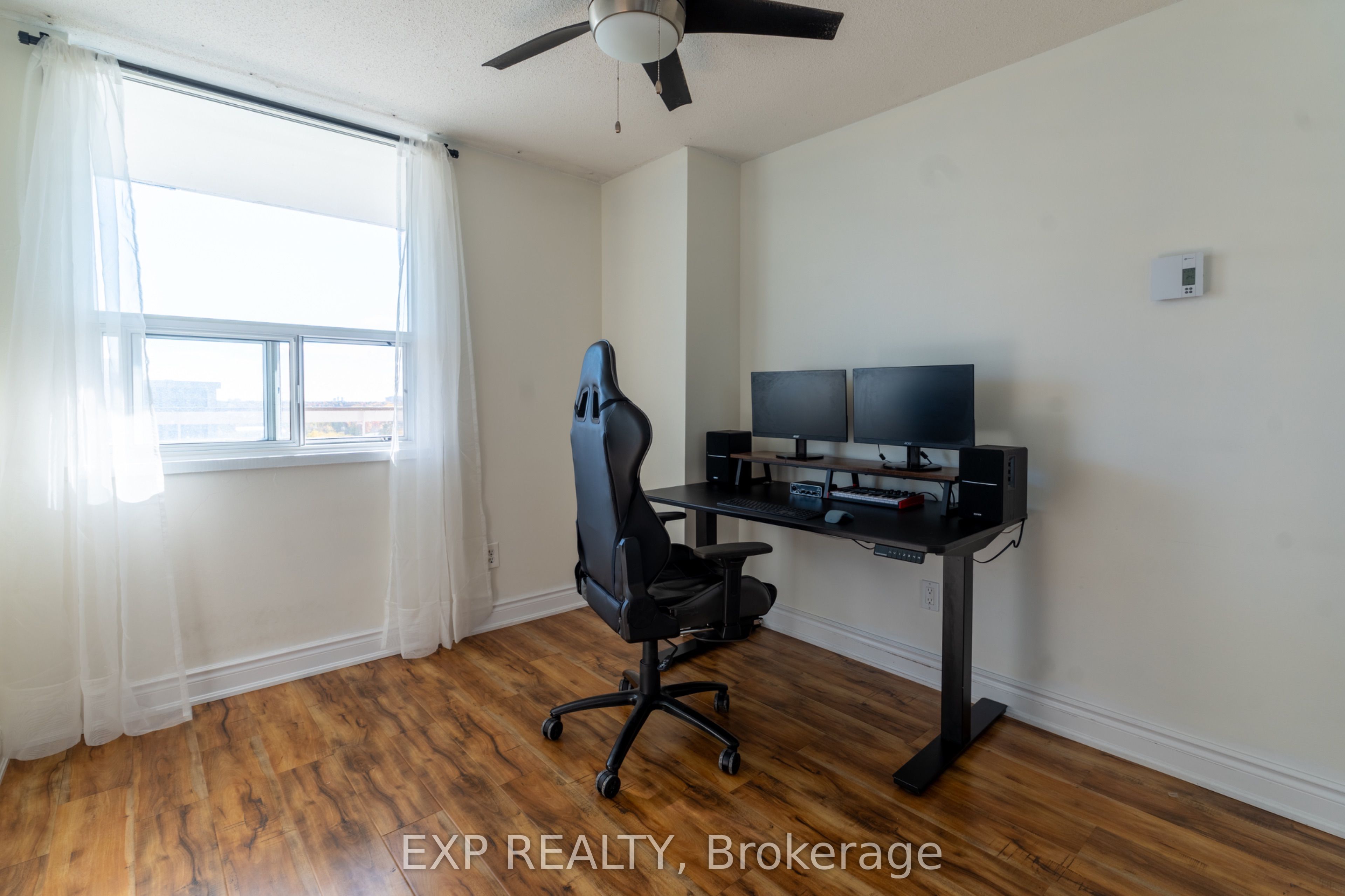 Photo 72 of Unit 1103, 1 Royal Orchard Boulevard, Markham, Royal Orchard — HOMEH