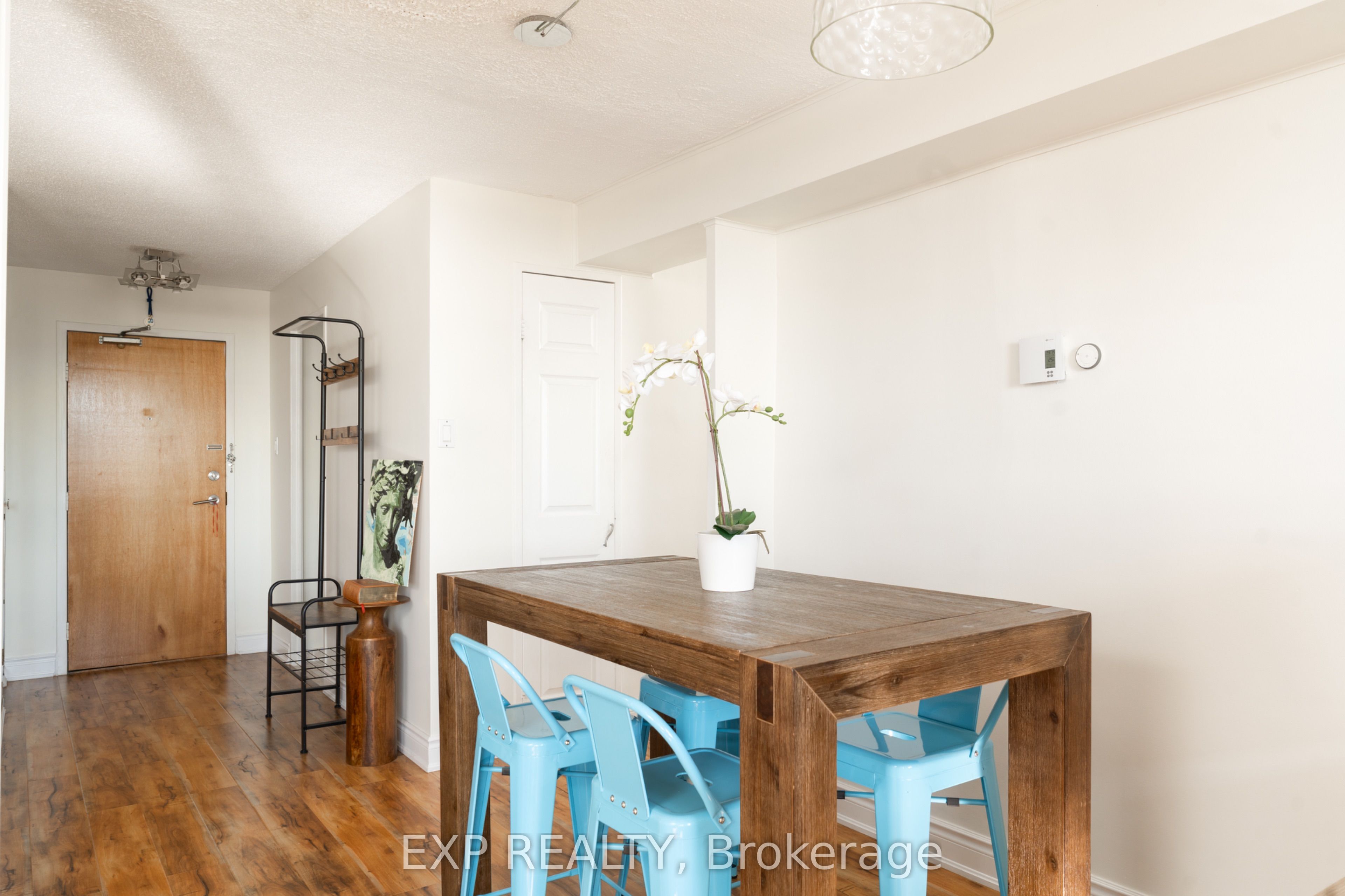 Photo 46 of Unit 1103, 1 Royal Orchard Boulevard, Markham, Royal Orchard — HOMEH