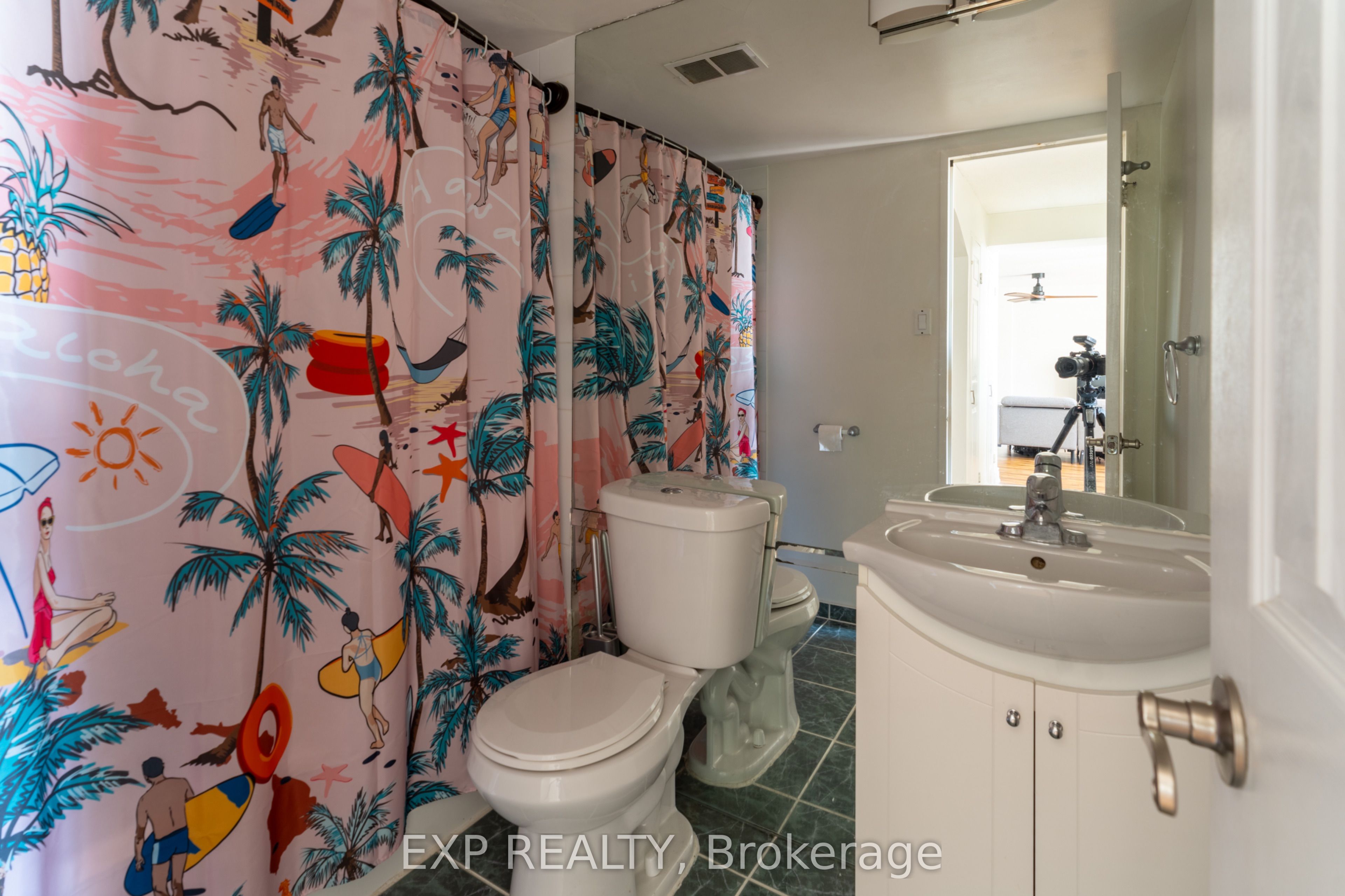 Photo 66 of Unit 1103, 1 Royal Orchard Boulevard, Markham, Royal Orchard — HOMEH