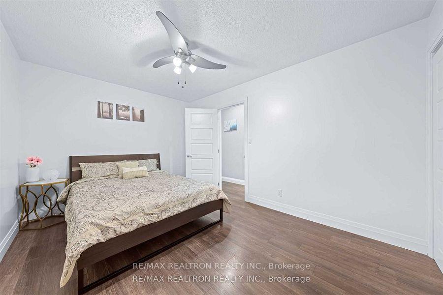 Photo 11 of 40 Rue Vanier, Tiny, Lafontaine — HOMEH