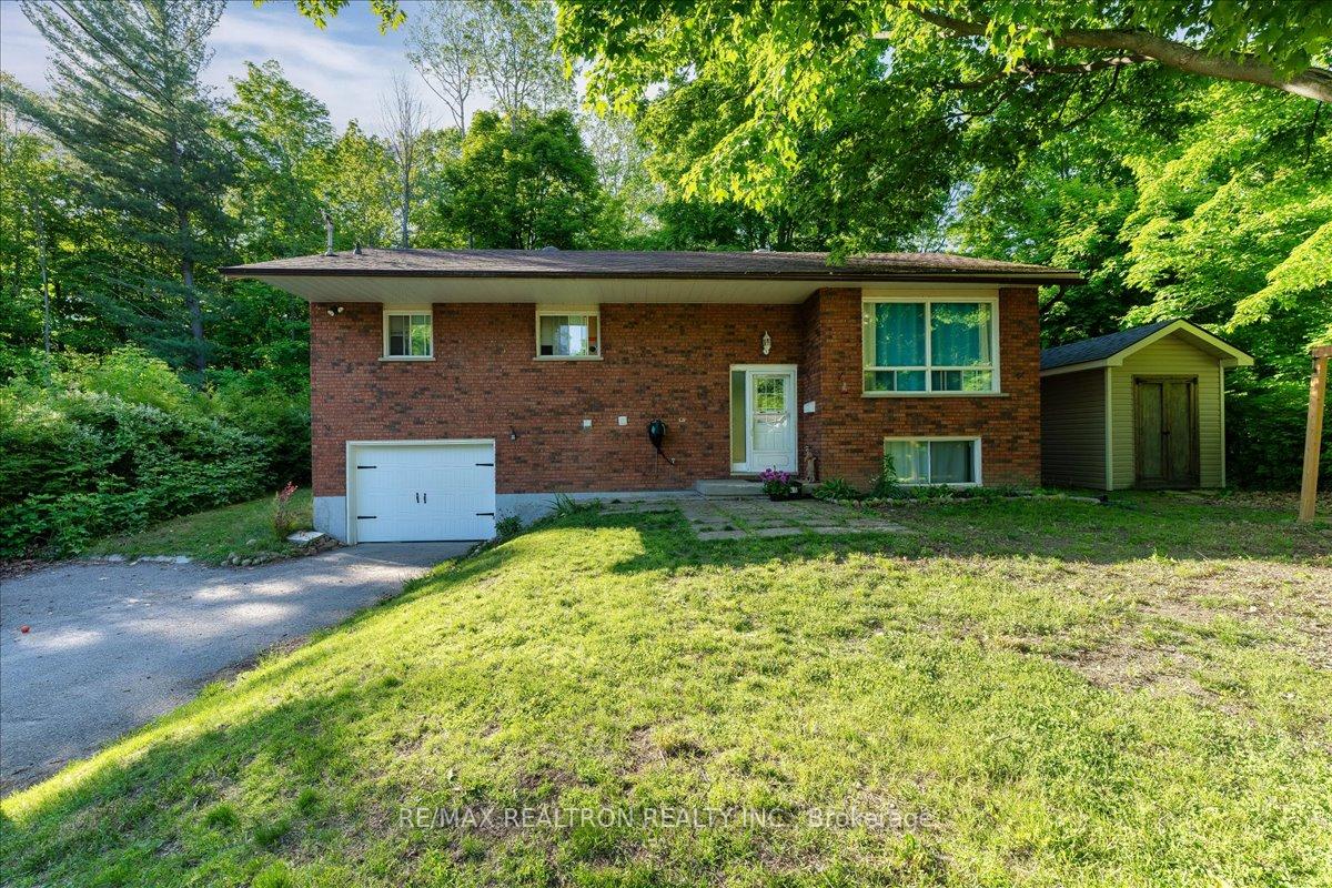 Photo 28 of 40 Rue Vanier, Tiny, Lafontaine — HOMEH