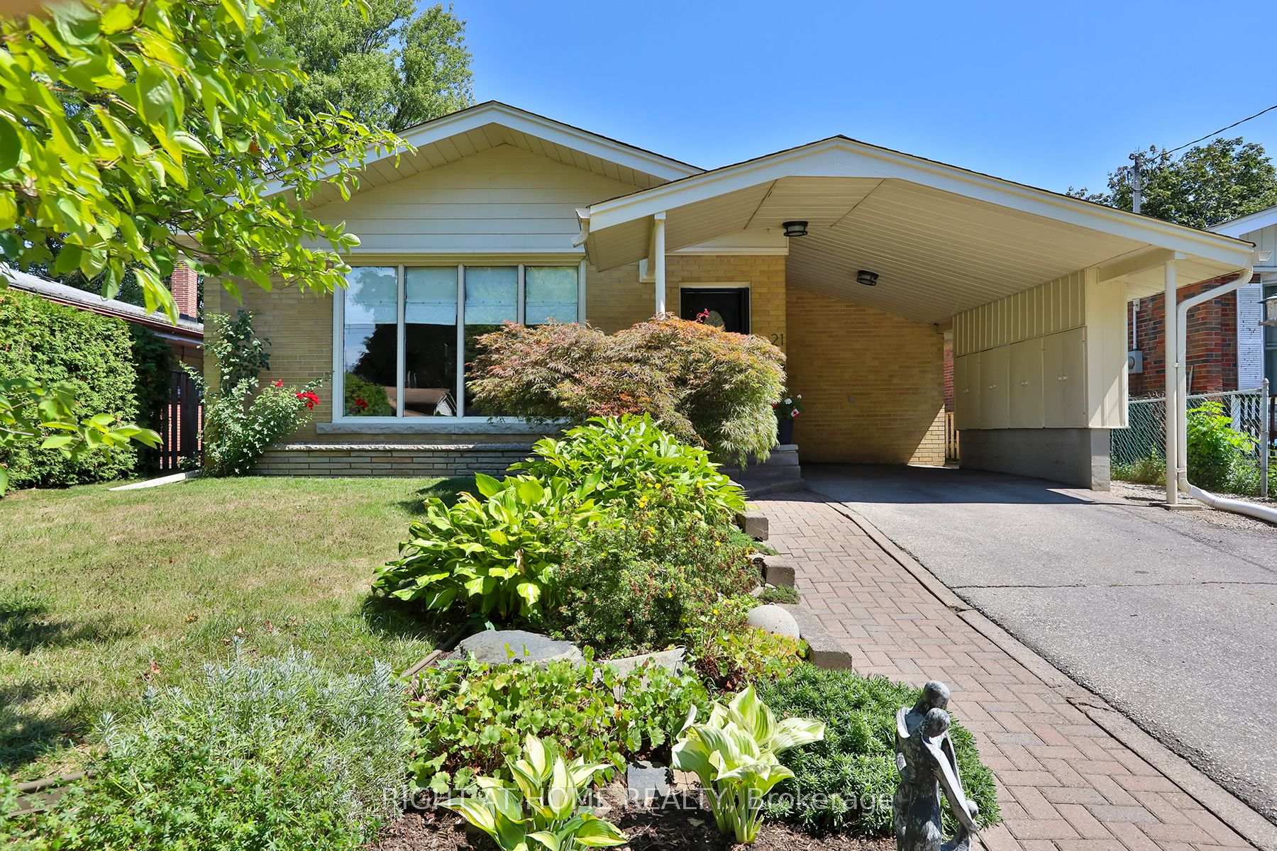 Front of 21 Gaiety Drive