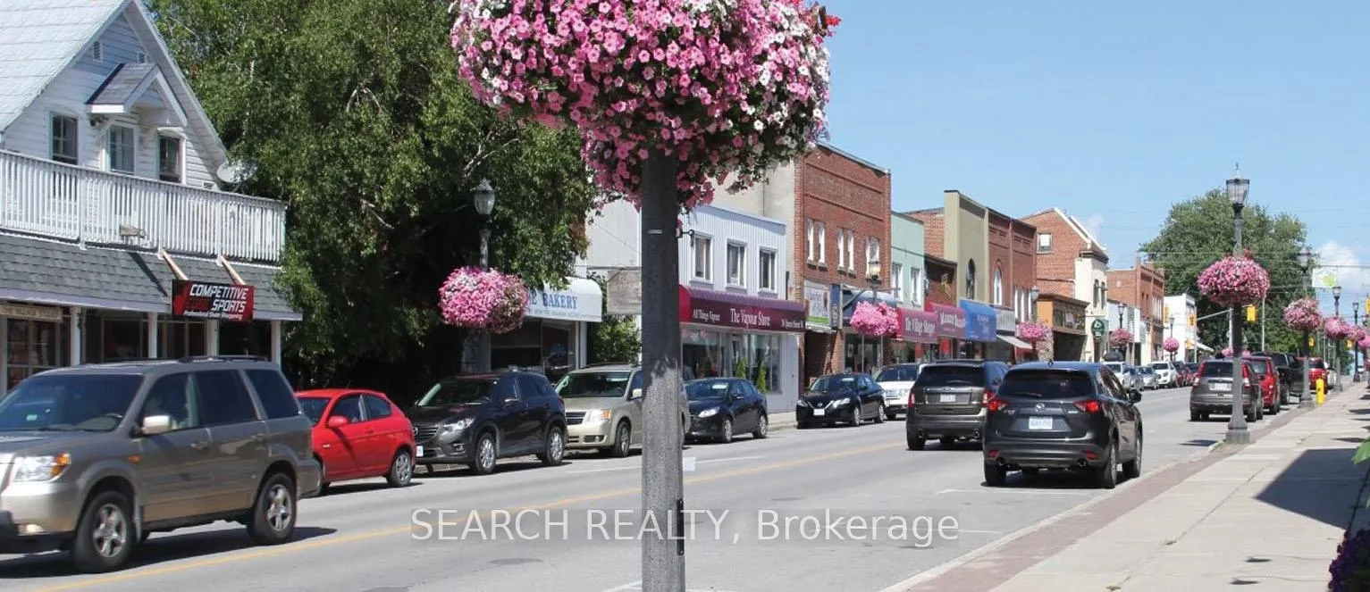 Photo 1 of 60 Yonge Street N, Springwater, Elmvale — HOMEH