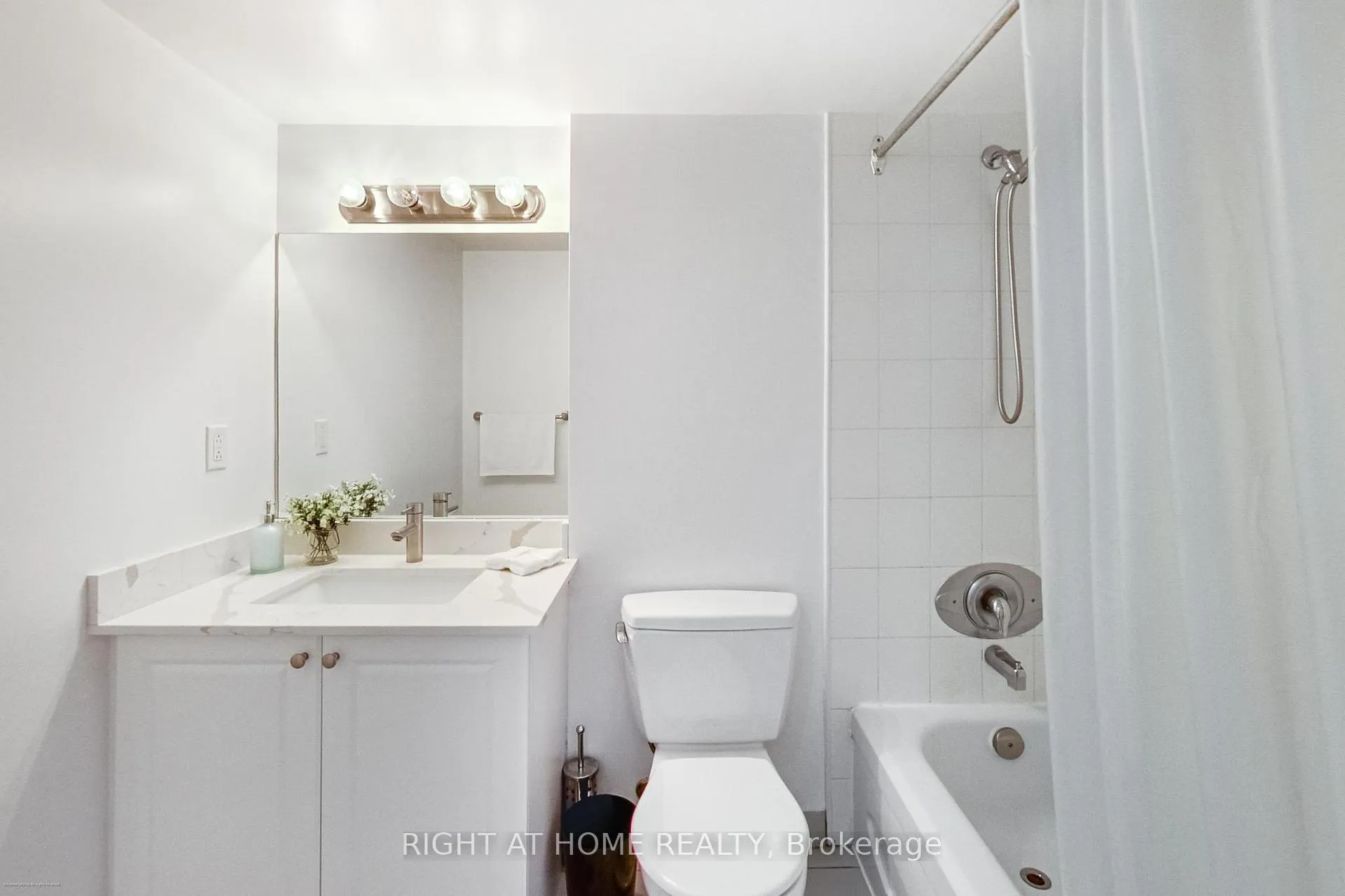 Photo 14 of Unit 1109, 4 Park Vista, Toronto, O'Connor-Parkview — HOMEH
