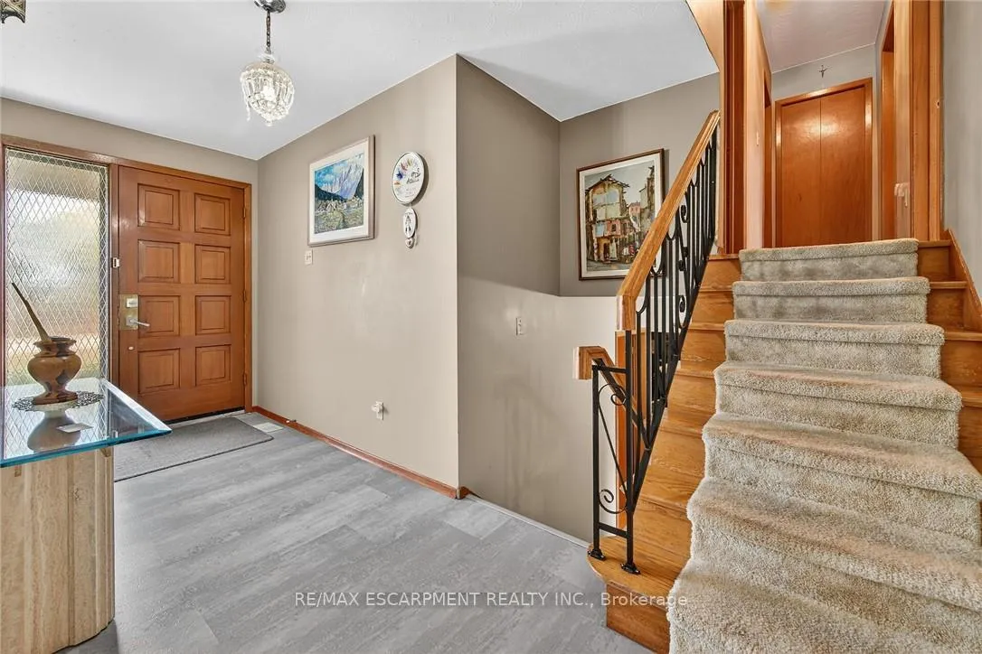 Photo 22 of 5 Third Road E, Hamilton, Rural Stoney Creek — HOMEH