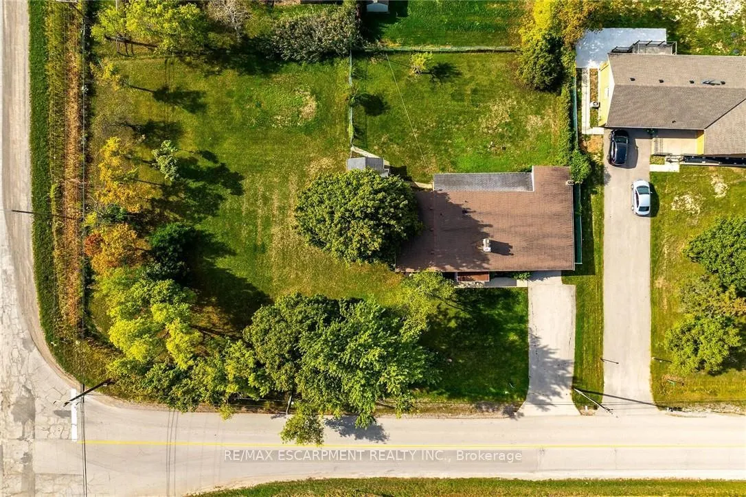 Photo 49 of 5 Third Road E, Hamilton, Rural Stoney Creek — HOMEH