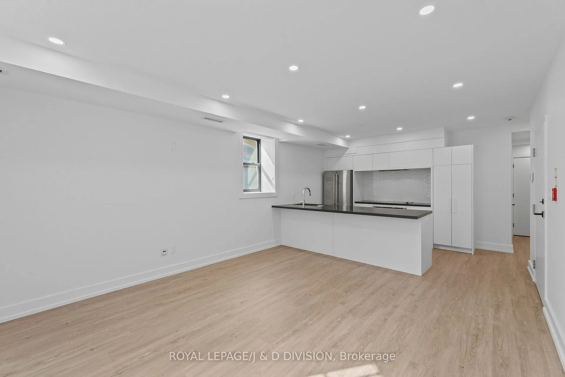 Photo 5 of Unit 1, 314 Lonsdale Road, Toronto, Forest Hill South — HOMEH