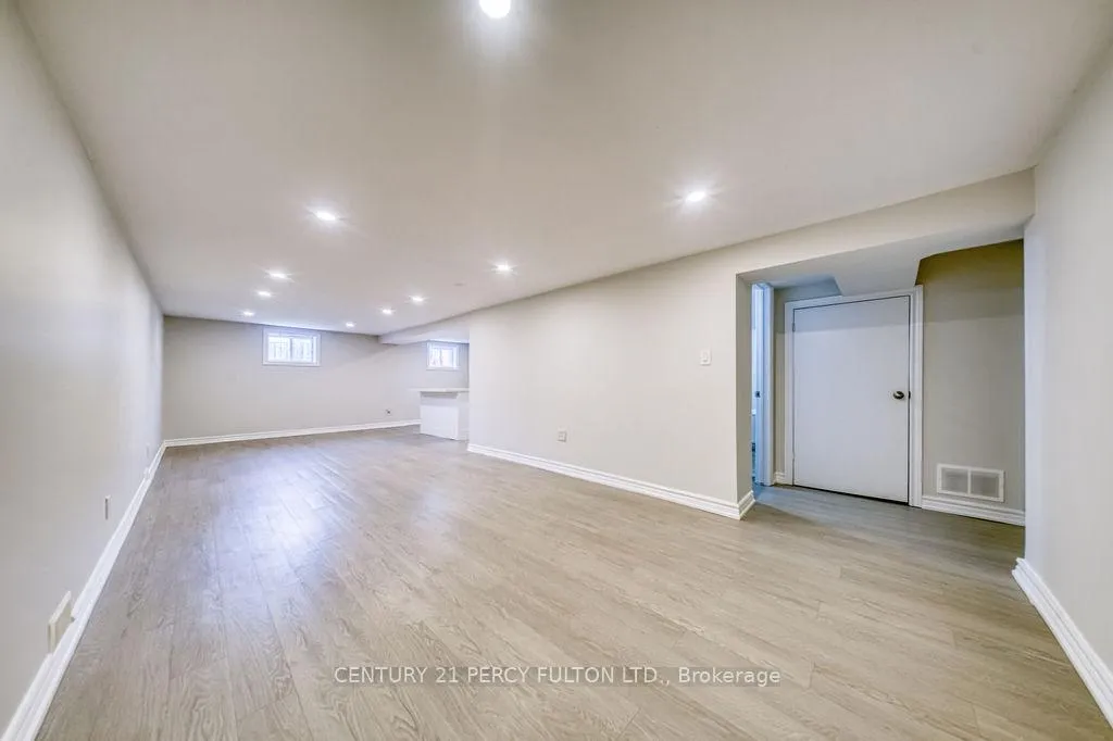 Photo 9 of Unit Lower, 871 Liverpool Road, Pickering, Bay Ridges — HOMEH