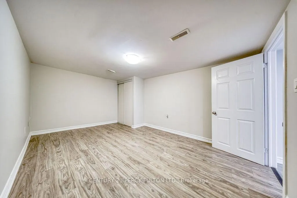 Photo 11 of Unit Lower, 871 Liverpool Road, Pickering, Bay Ridges — HOMEH