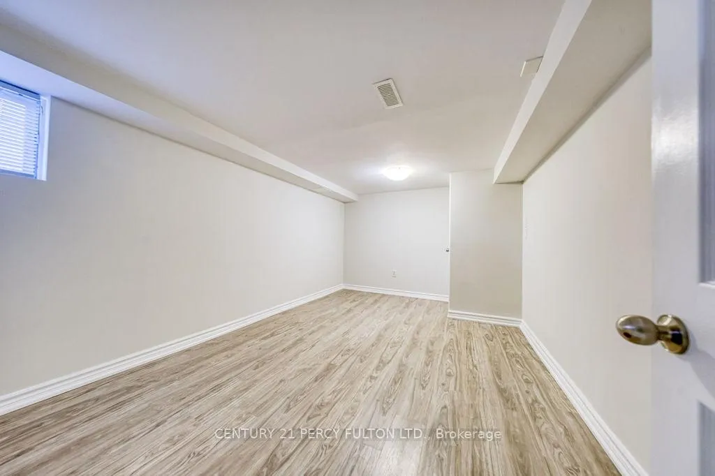 Photo 12 of Unit Lower, 871 Liverpool Road, Pickering, Bay Ridges — HOMEH