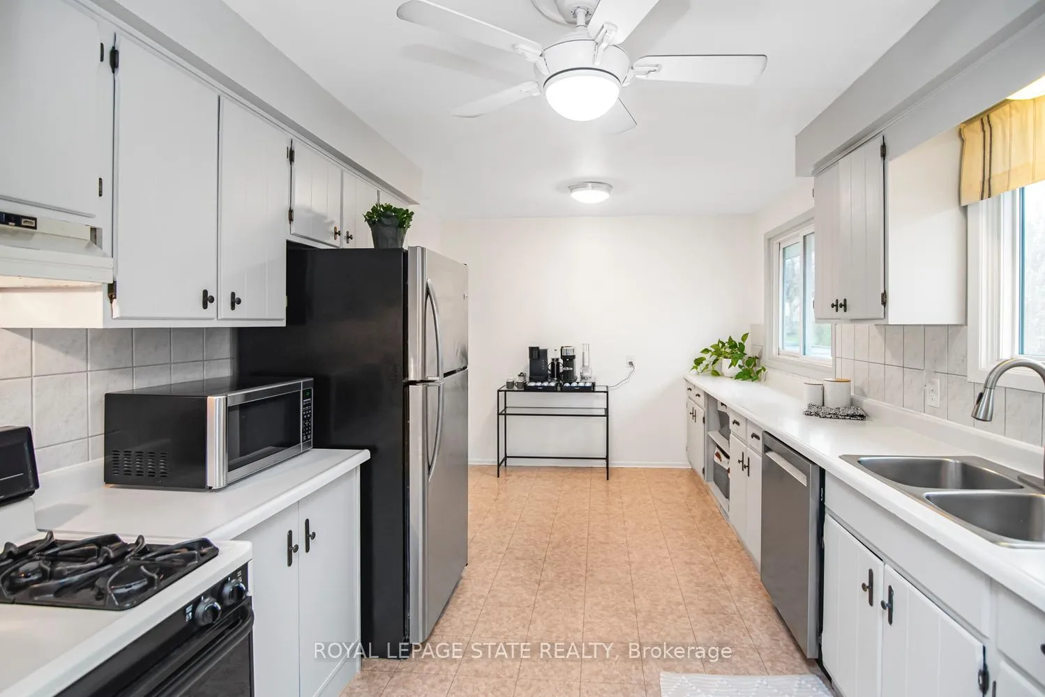 Photo 11 of 138 Greeningdon Drive, Hamilton, Greeningdon — HOMEH
