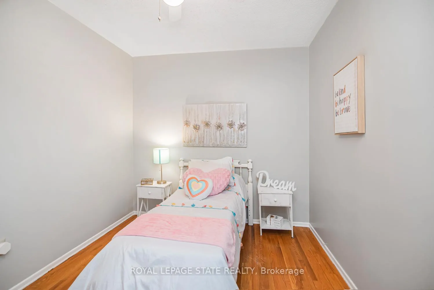 Photo 21 of 138 Greeningdon Drive, Hamilton, Greeningdon — HOMEH
