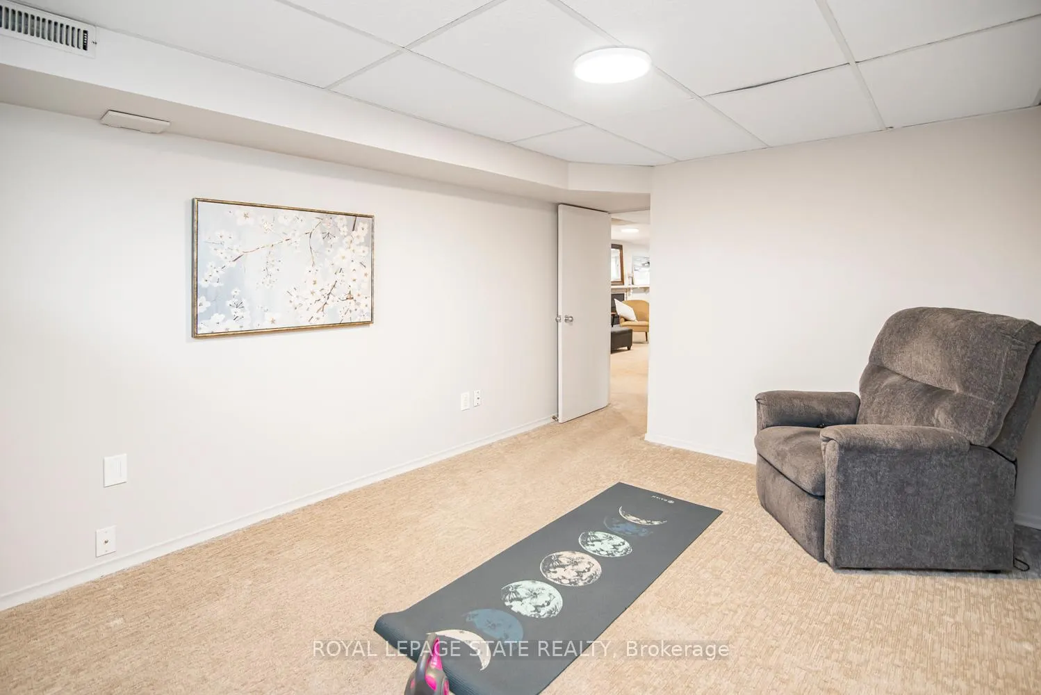 Photo 33 of 138 Greeningdon Drive, Hamilton, Greeningdon — HOMEH