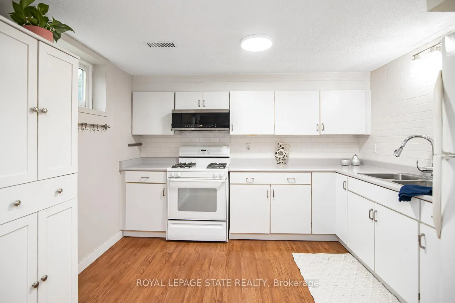Photo 37 of 138 Greeningdon Drive, Hamilton, Greeningdon — HOMEH