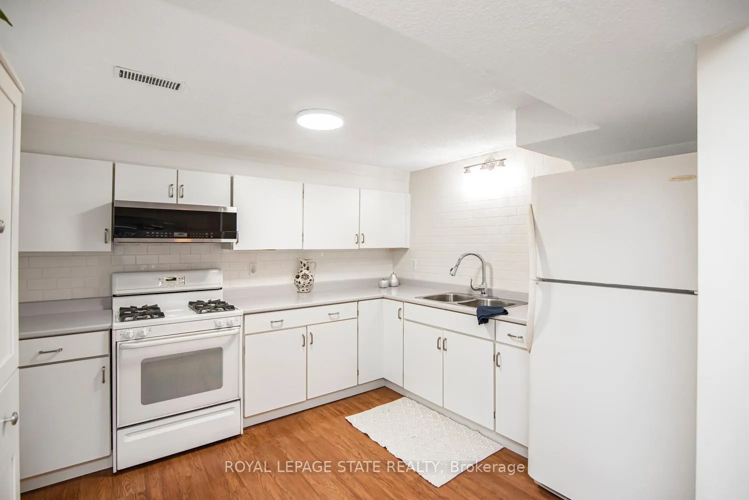 Photo 39 of 138 Greeningdon Drive, Hamilton, Greeningdon — HOMEH