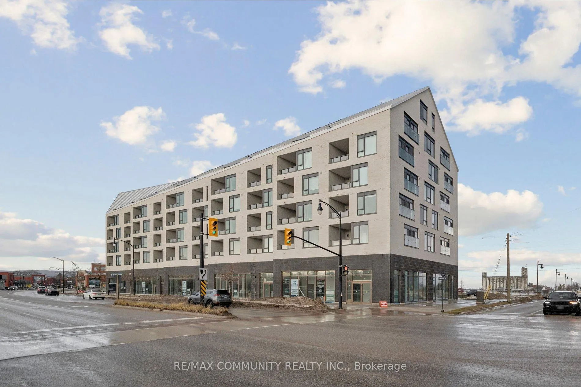 Photo 1 of Unit 415, 31 Huron Street S, Collingwood — HOMEH