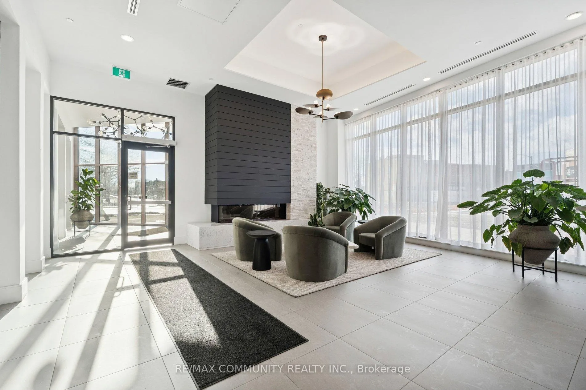 Photo 10 of Unit 415, 31 Huron Street S, Collingwood — HOMEH
