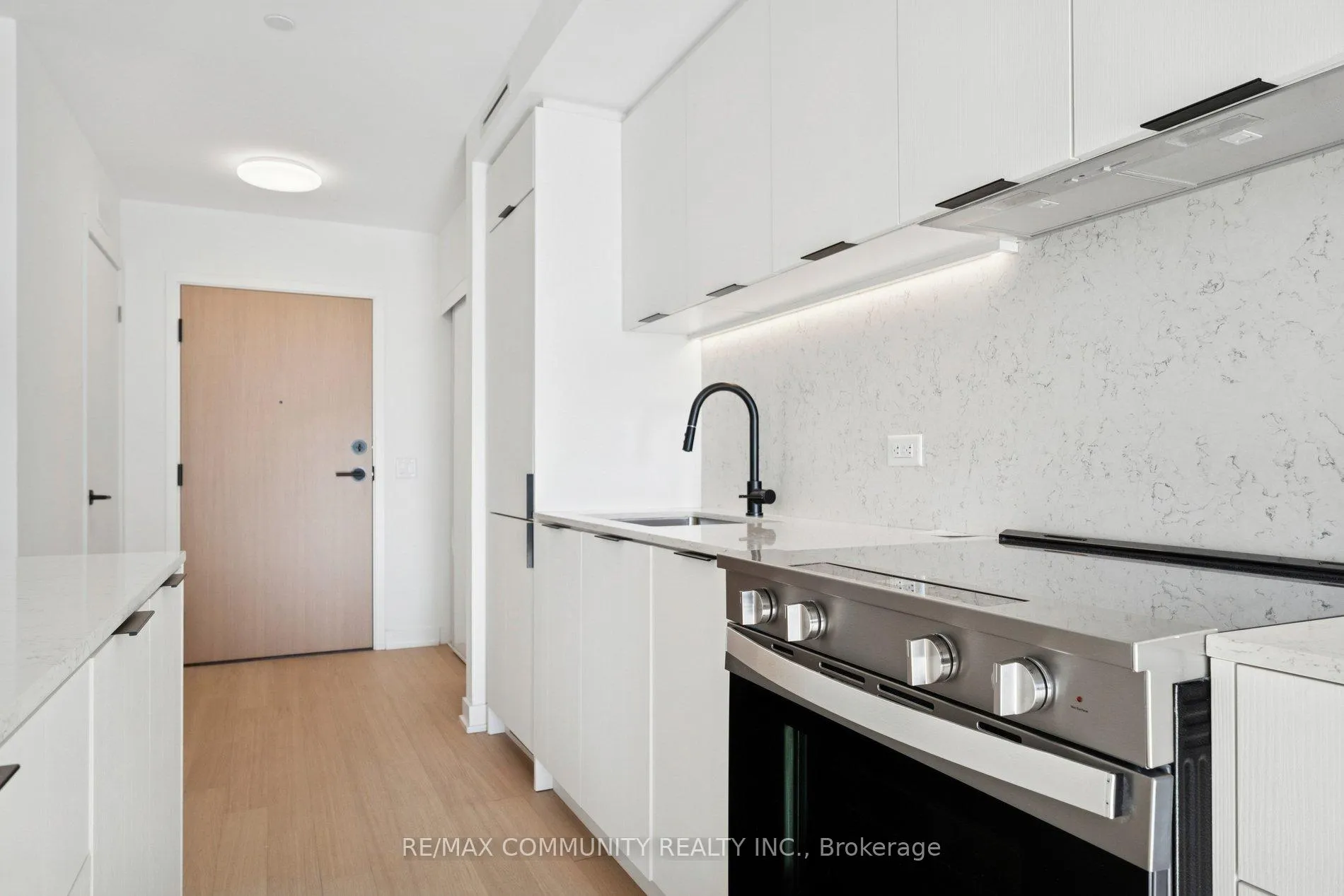 Photo 44 of Unit 415, 31 Huron Street S, Collingwood — HOMEH