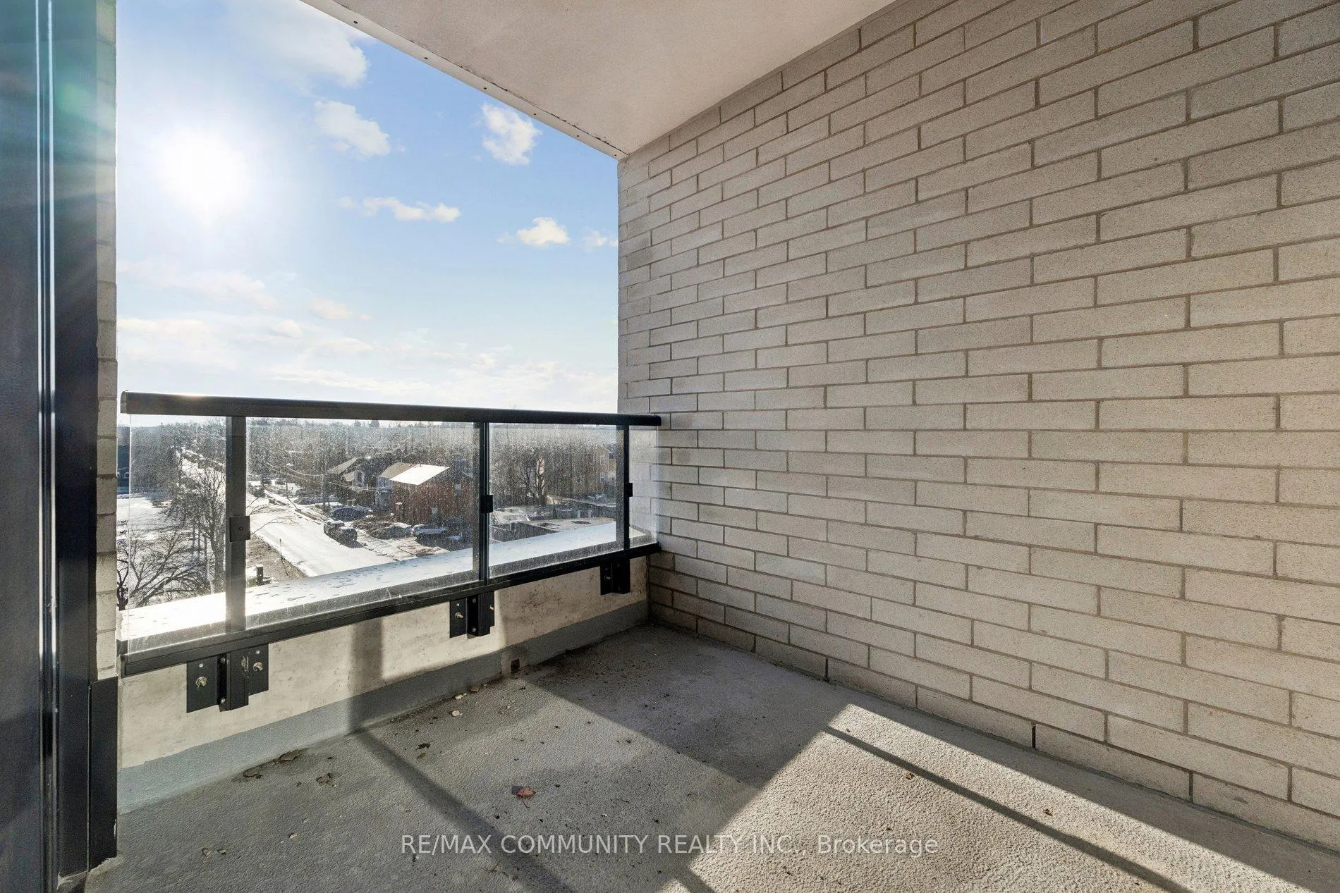 Photo 46 of Unit 415, 31 Huron Street S, Collingwood — HOMEH