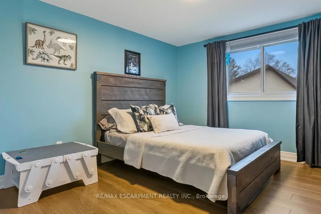 Photo 28 of 1 Parkway Place, Hamilton, Dundas — HOMEH