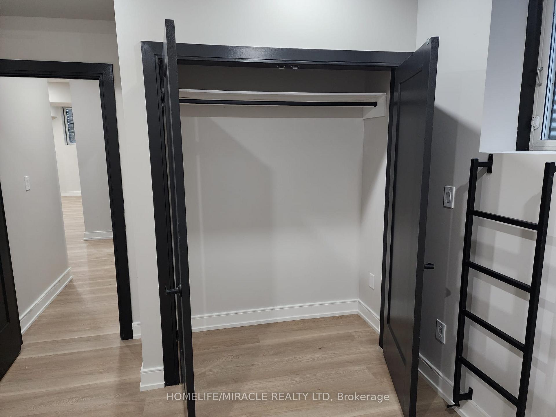 Photo 9 of 124 Pegasus Trail, Scarborough, Woburn — HOMEH